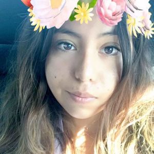 Meet your Posher, Leslie